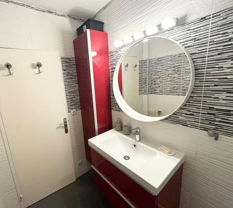 Appartement Confort Avec Balcon - Champigny Buitenkant foto