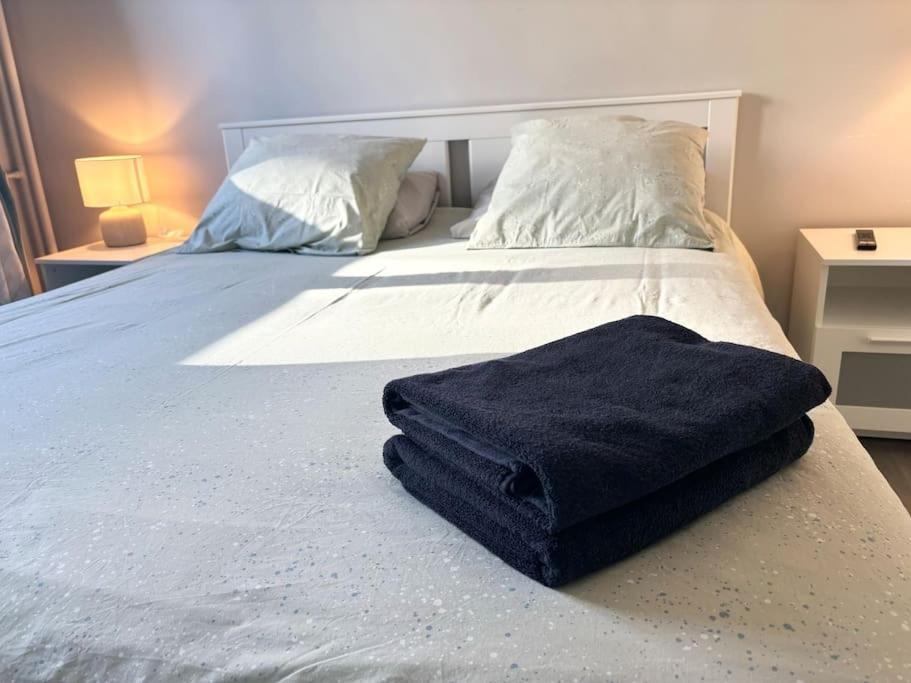 Appartement Confort Avec Balcon - Champigny Buitenkant foto